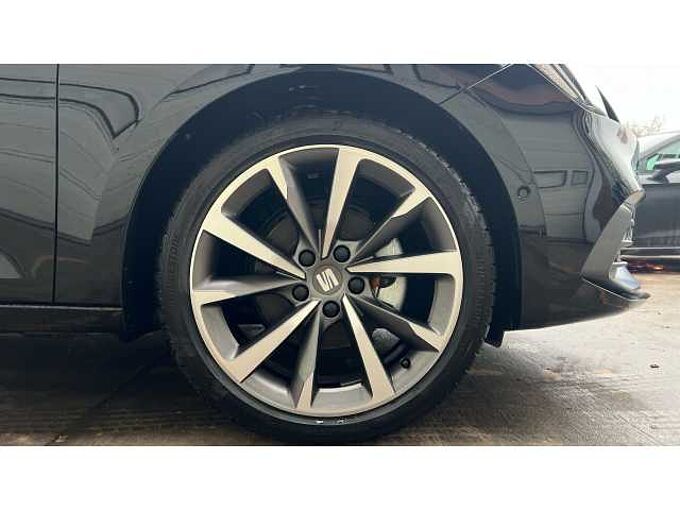 SEAT Leon 1.0 eTSI EVO (110ps) FR Sport DSG